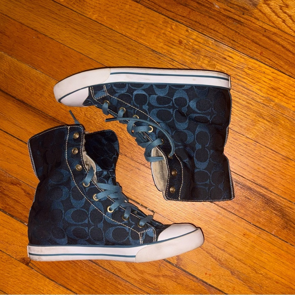 Coach High-Top Sneakers with Logo Pattern - Picture 14 of 14